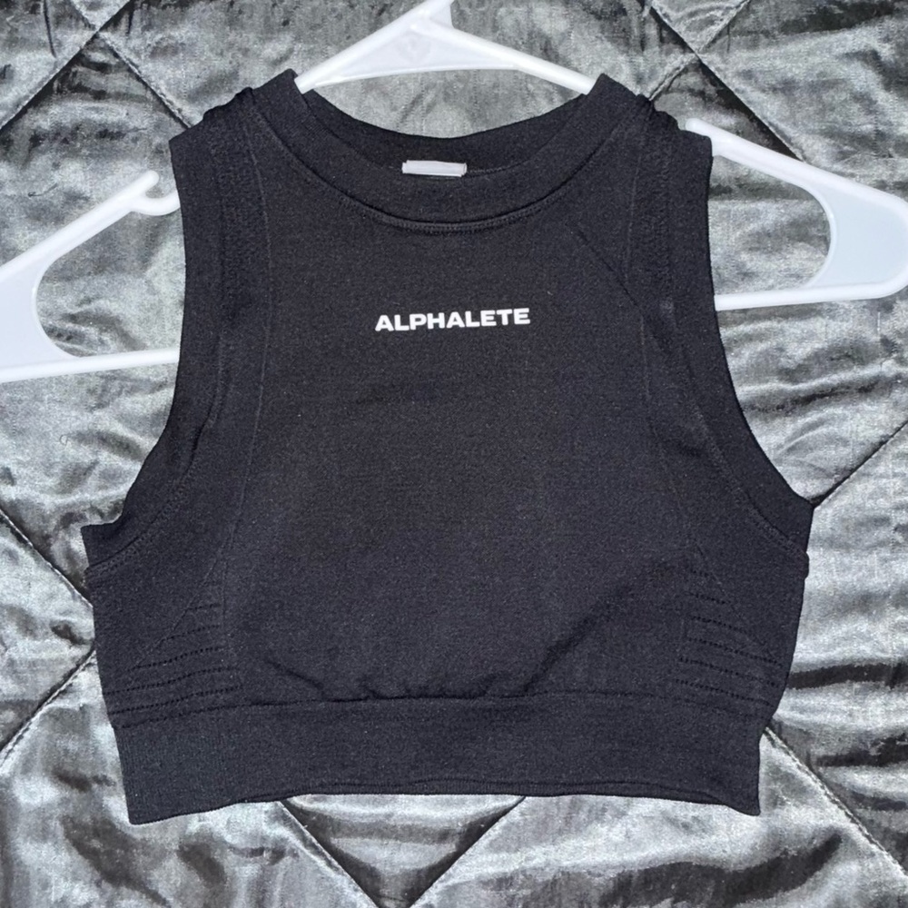 Alphalete Black Sleeveless Fitted Muscle Tee